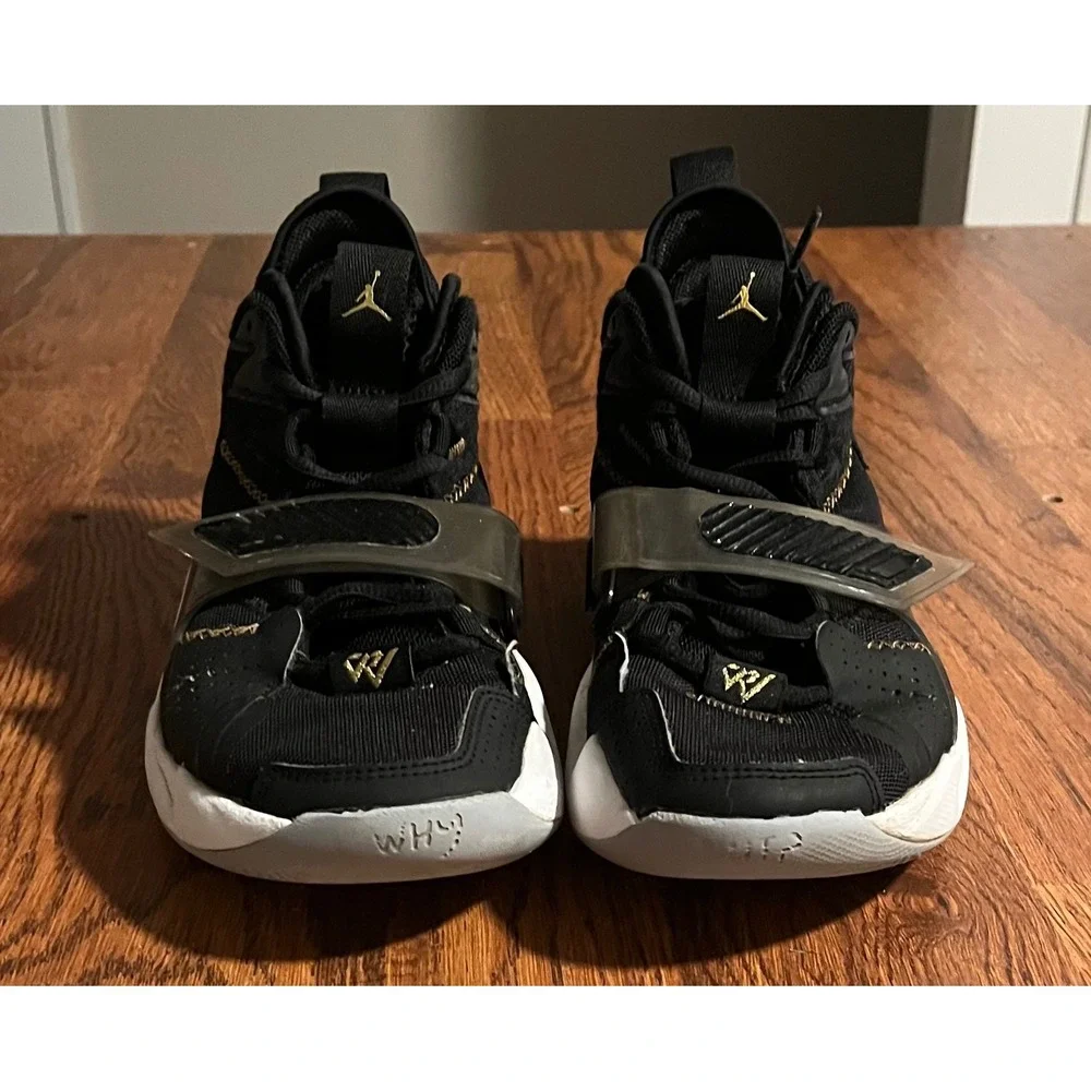 Jordan Why Not Zer0.3 GS Black Metallic Gold White Mens 7Y Basketball